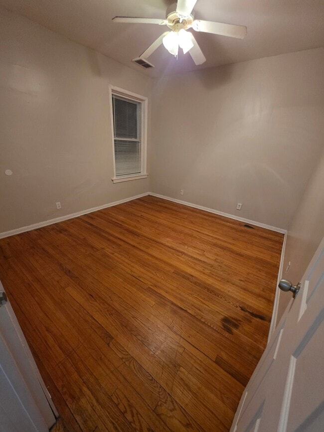 Photo - 11033 S Vernon Ave Unit 1B