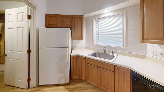 40 Wolf Rd Unit 44