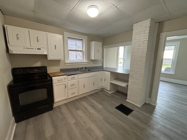 Photo - 53 S Park St Unit 1