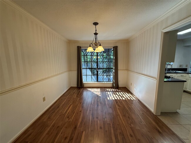 Photo - 39 Eagle Rock Pl
