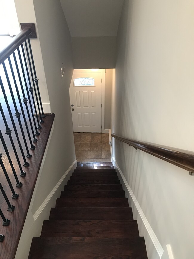 Photo - 220 Semel Cir NW