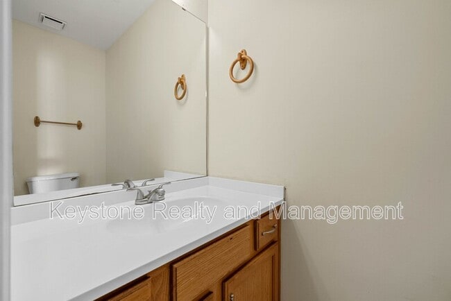 2331 Raleigh Ct