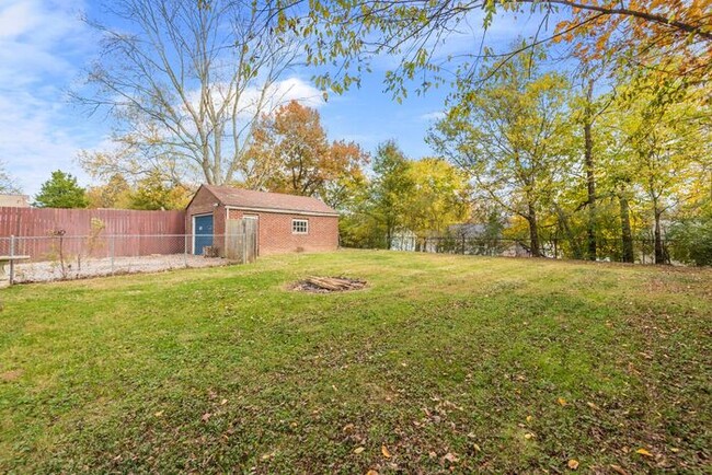 Gorgeous home in North Knoxville. - Gorgeous home in North Knoxville.