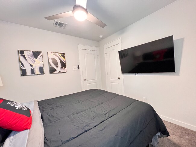 Photo - 2727 Pease Dr