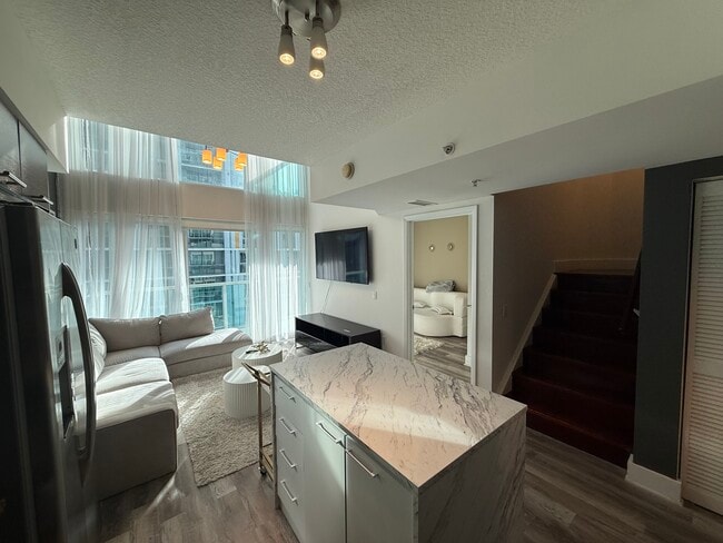 Photo - 31 SE 5th St Unit 708