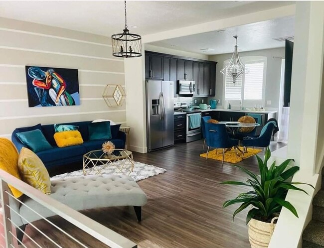 Photo - 6148 W Lake Ave