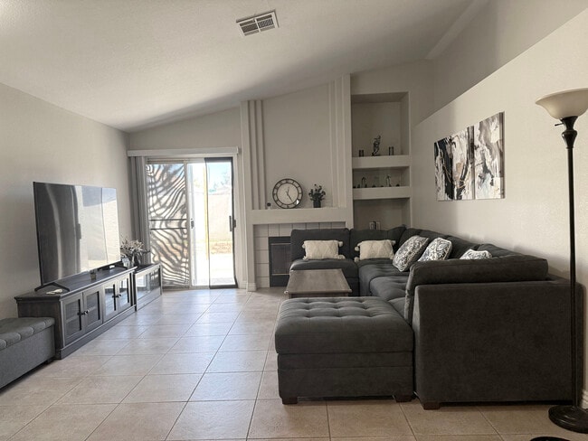 Photo - 8354 Drop Camp St