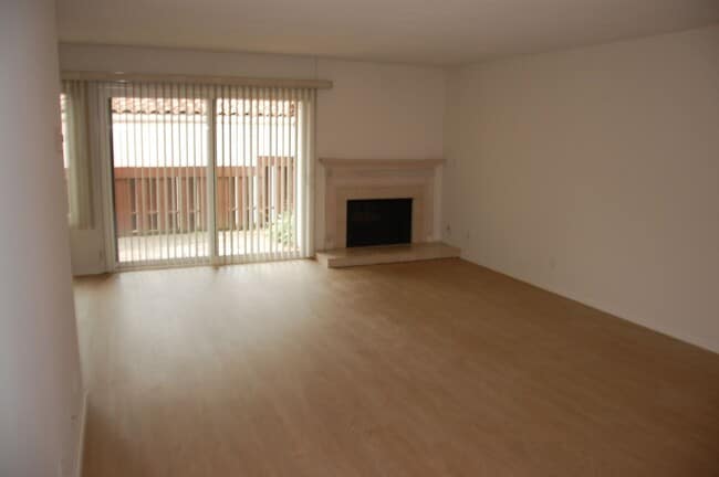 Photo - East Beach Town-home