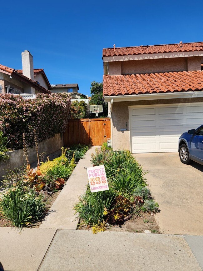 Photo - University City 4 bed home, Quiet street, 1950 Sqft