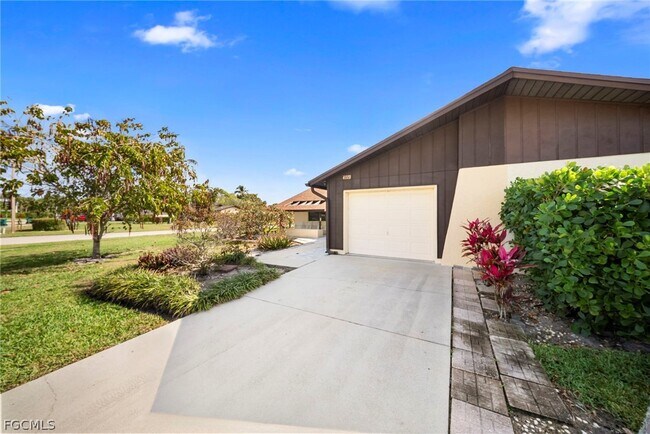 Photo - 4779 Lakewood Blvd Unit #h1