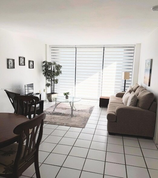 Photo - 2501 Brickell Ave Unit 804