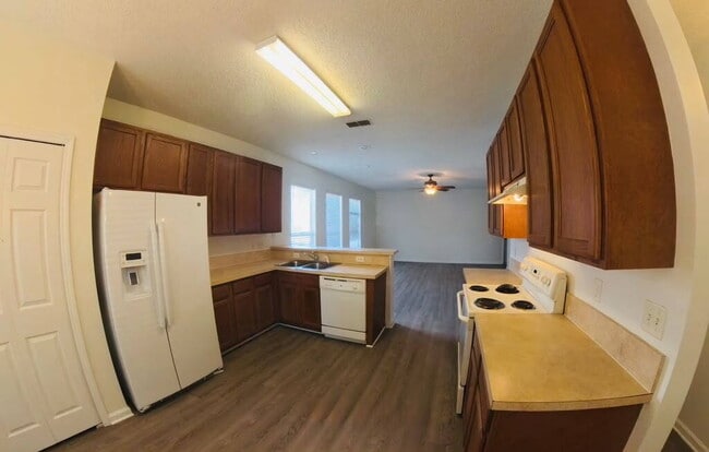 515 Hopewell Dr