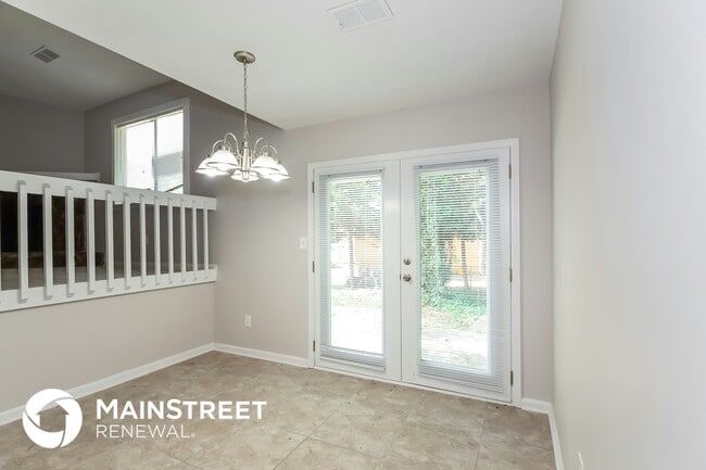 Photo - 2223 Scarbrough Dr