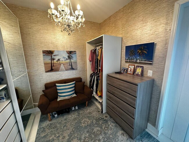 Photo - 1080 Brickell Ave Unidad 4202