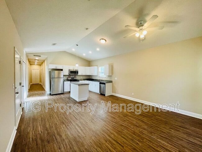 Photo - 6633 Osceola St