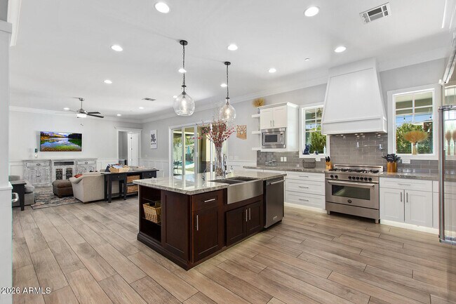 Photo - 3412 N Kachina Ln