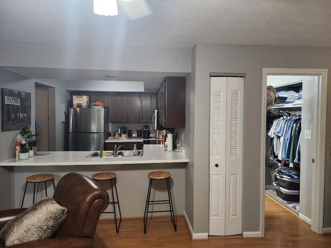 Photo - 562 Woodland Ave Unit 13