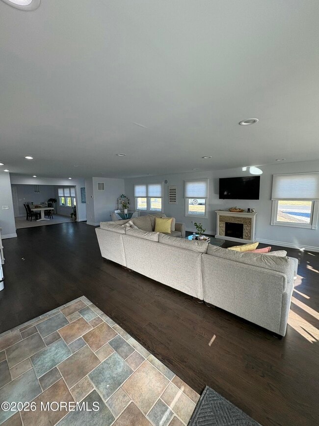 Photo - 41 Brookwillow Ave