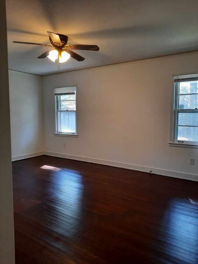 Photo - 4755 Cole Rd