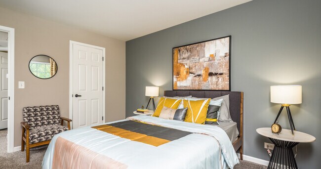 Legacy at Fox Valley Apartments