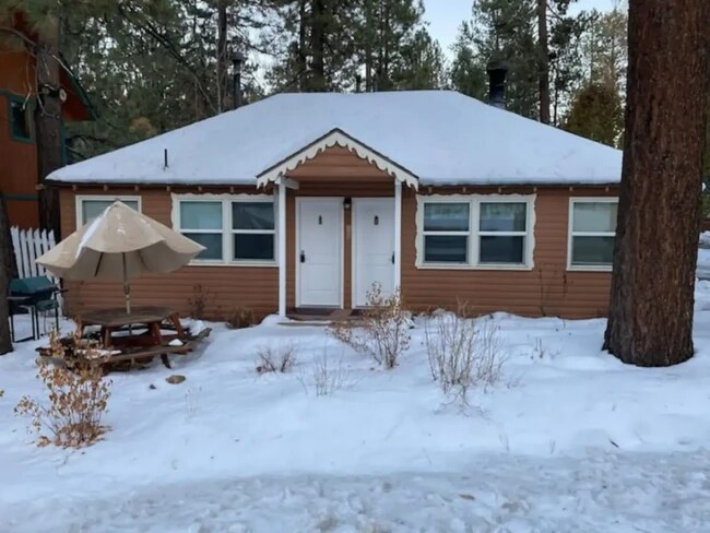 877 Tulip Ln Unit Timberhaven Lodge Unit 2