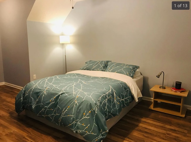 Photo - 117 Towne Park Dr W