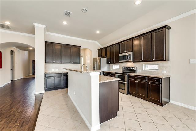 Photo - 1404 Nacona Dr