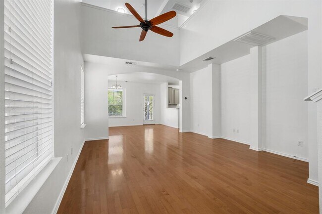 Photo - 1616 Kemah Dr