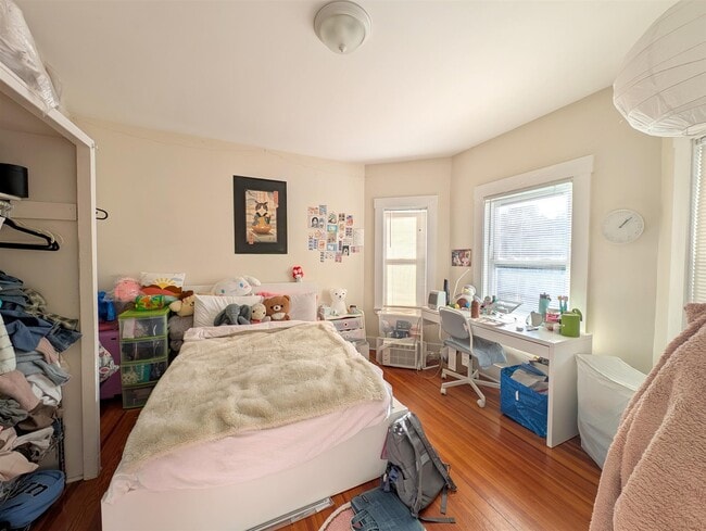 Building Photo - 300 Boston Ave Unit 2