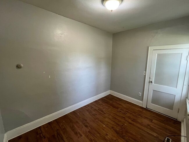 Photo - 1104 Birch St Unit 2