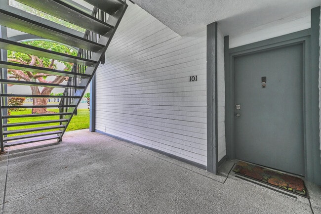 Photo - 15465 Lakes of Delray Blvd Unidad 101