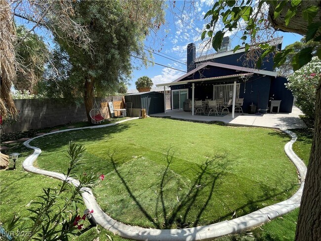 Photo - 5005 Celebrity Cir House
