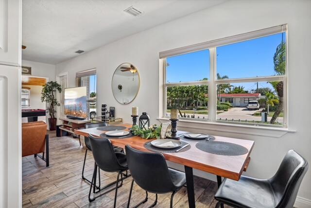 Photo - 917 W Drew St