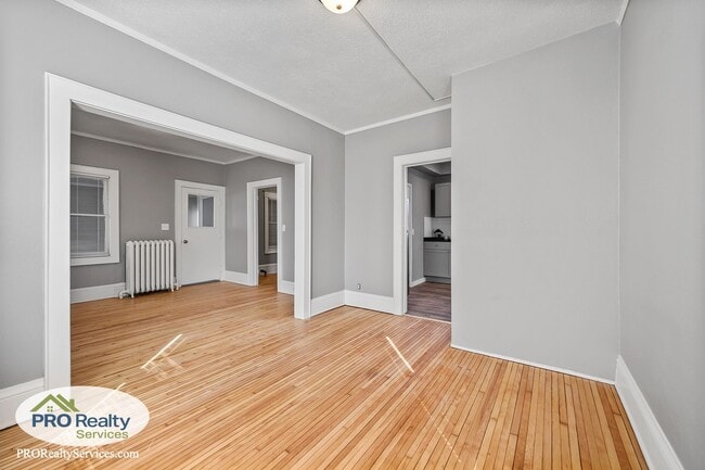 Photo - 3 Bedroom Home in South Minneapolis