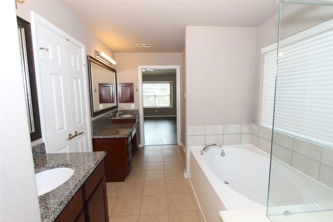 Photo - 21011 Blue Topaz Dr