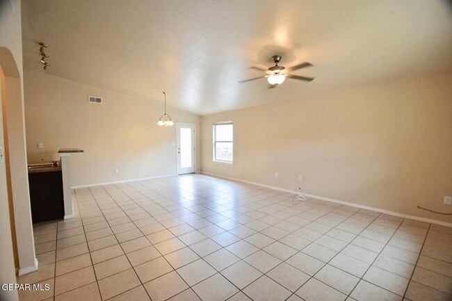 Photo - 14229 Otter Point Ct