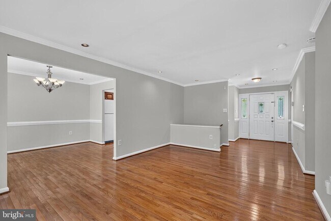 Photo - 8006 Lady Lewis Ct
