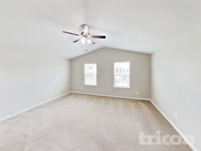 Photo - 2020 Longshadow St