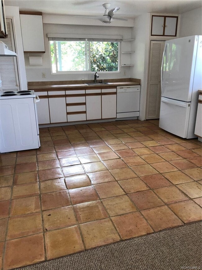 Photo - 47-362 Lulani St Unidad A