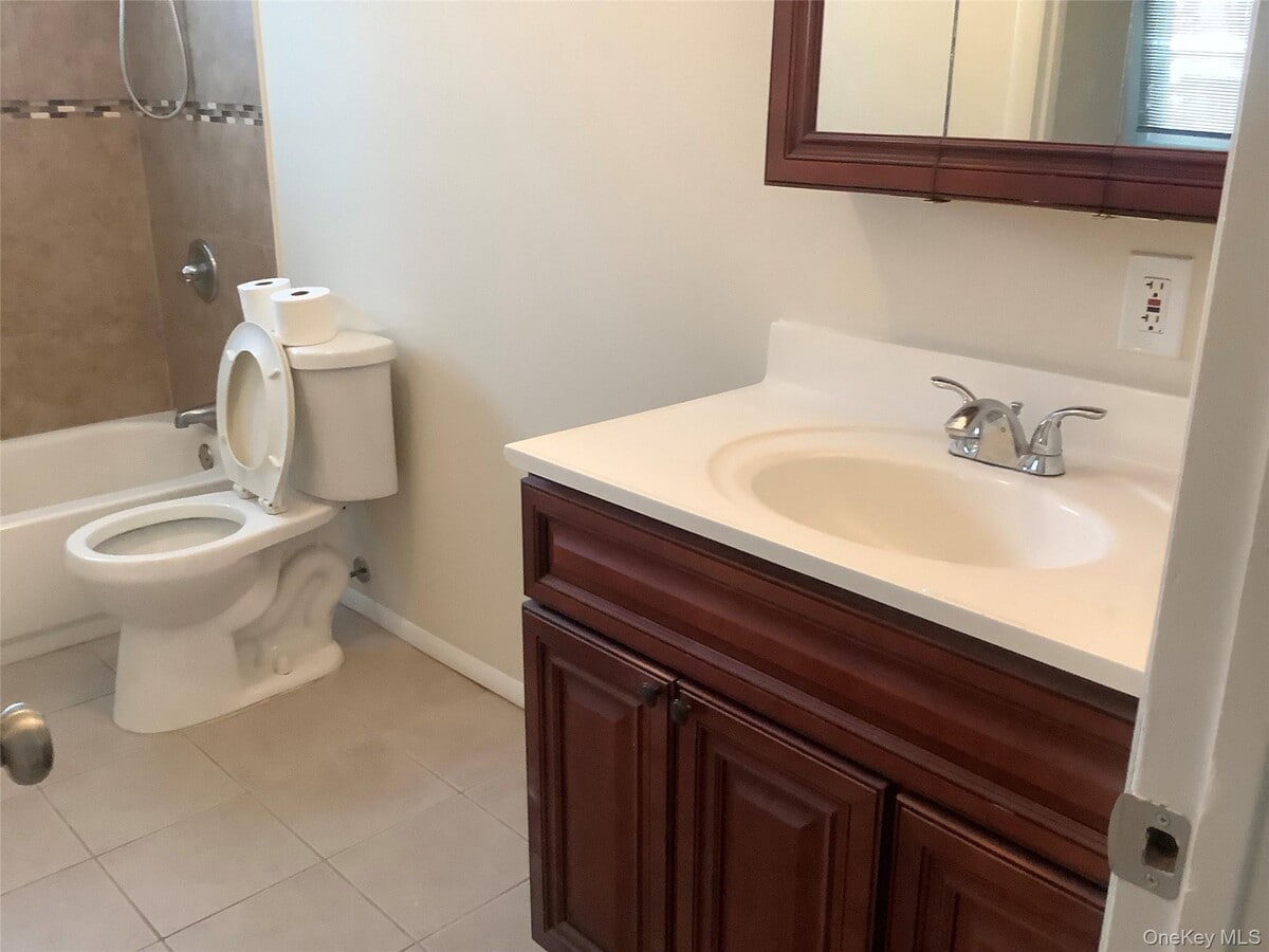 Photo - 89 Bedford Ave