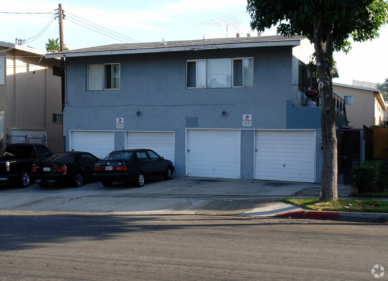 Photo - 837 Glenway Dr Apartments