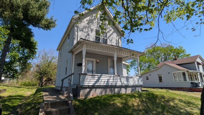 Photo - Charming 3-bedroom, 1-bath home in Canton