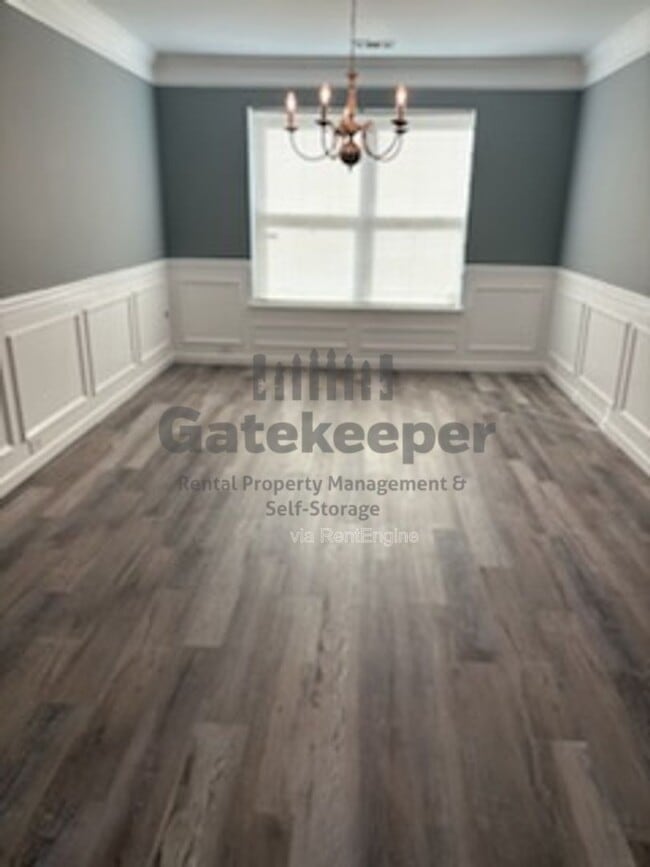 Photo - 6263 Shell Dr SW