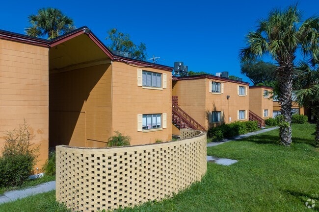 Arco Place Apartments