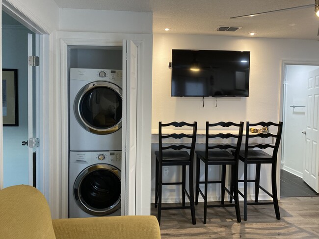 Photo - 2950 White Magnolia Loop