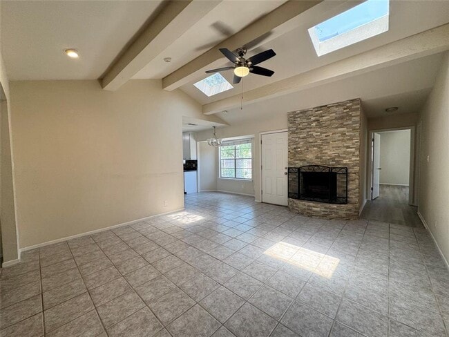 Photo - 7101 Twisted Oaks Dr