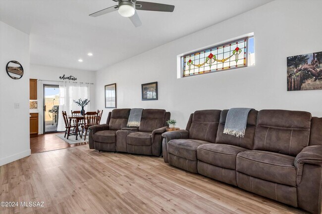 Photo - Incredible Spacious Back Yard! Large Covered Patio!