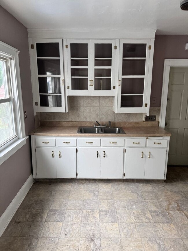 Photo - 12325 Crennell Ave Unidad #1