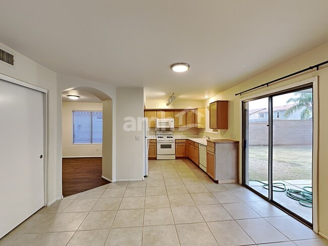 Photo - 11439 E Persimmon Ave