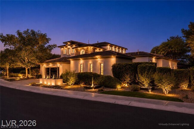 29 Desert Highlands Dr